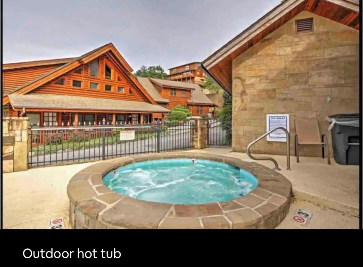 Condo With Pool Near Dollywood Pigeon Forge Ngoại thất bức ảnh